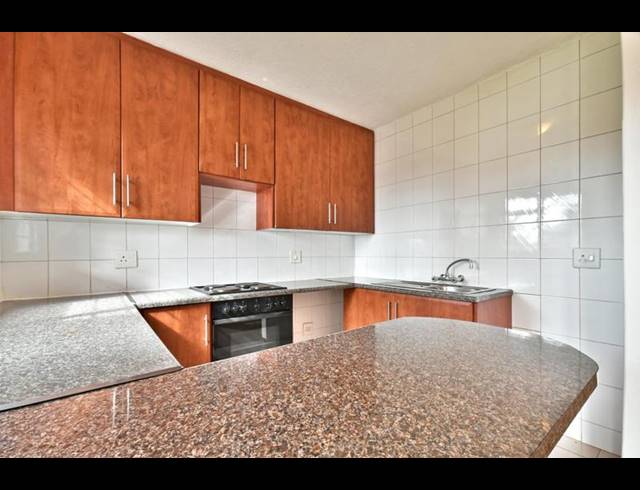 1 BEDROOM APARTMENT FOR SALE IN RANDPARK RIDGE